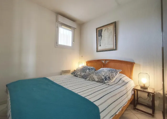 204, Natura Au Village Naturiste * Agde