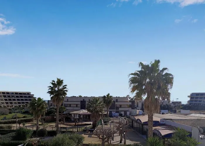 204, Natura Au Village Naturiste * Agde